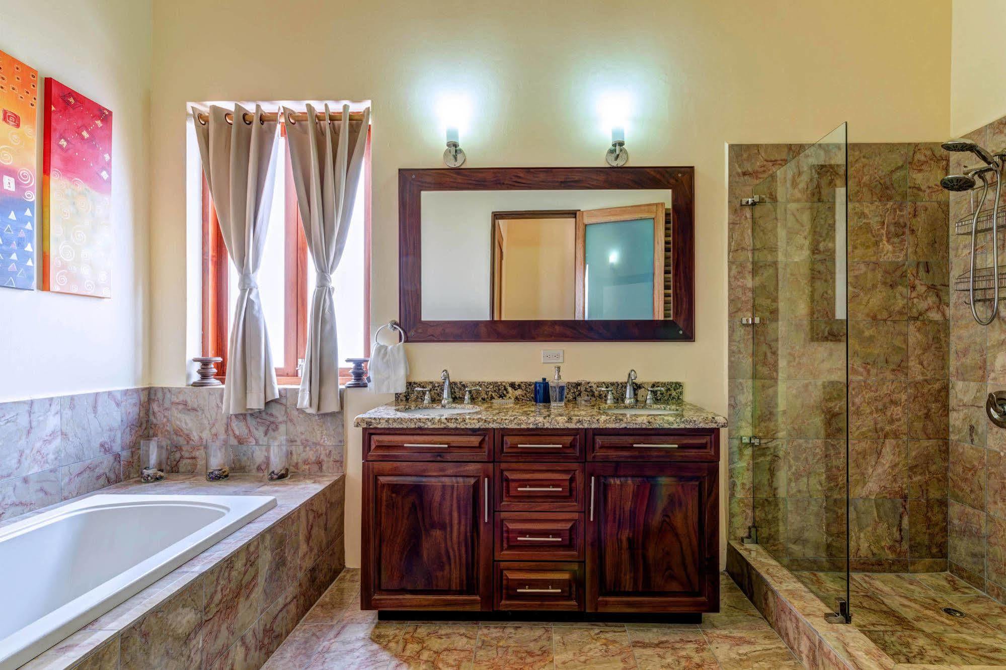 Sadewa Villa Port Elizabeth ภายนอก รูปภาพ