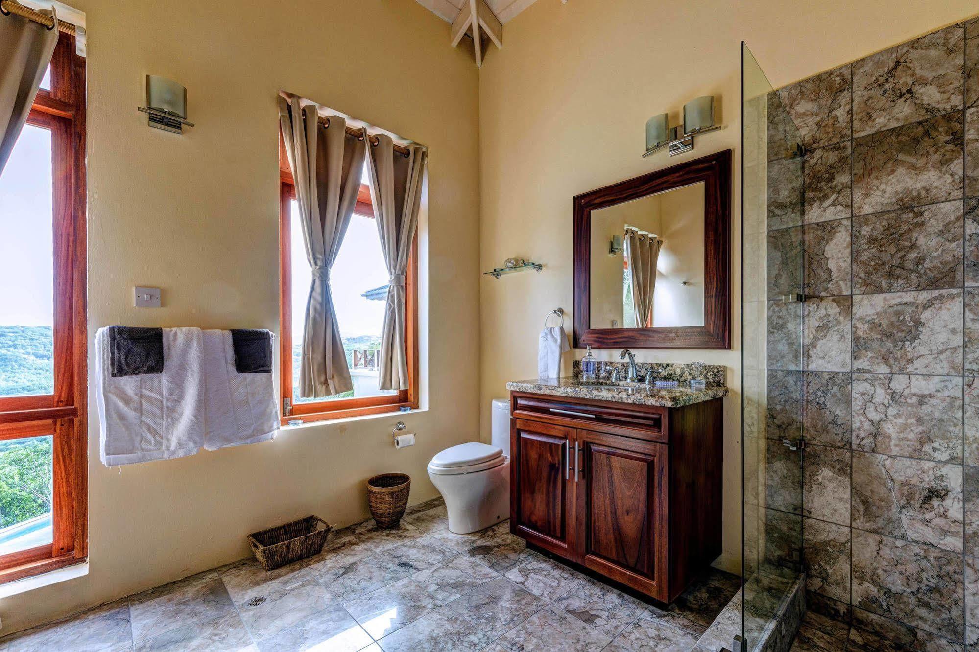 Sadewa Villa Port Elizabeth ภายนอก รูปภาพ
