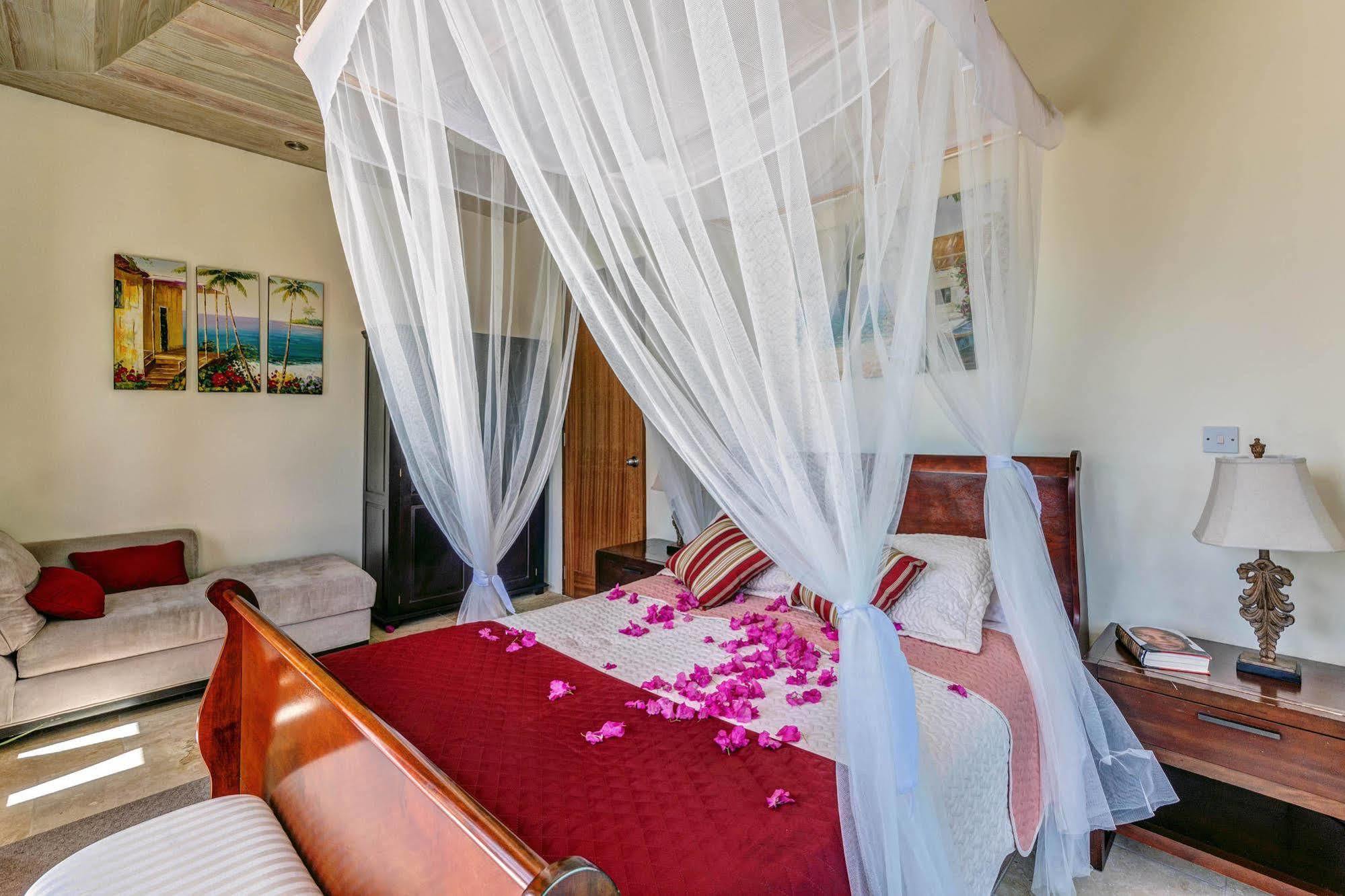 Sadewa Villa Port Elizabeth ภายนอก รูปภาพ